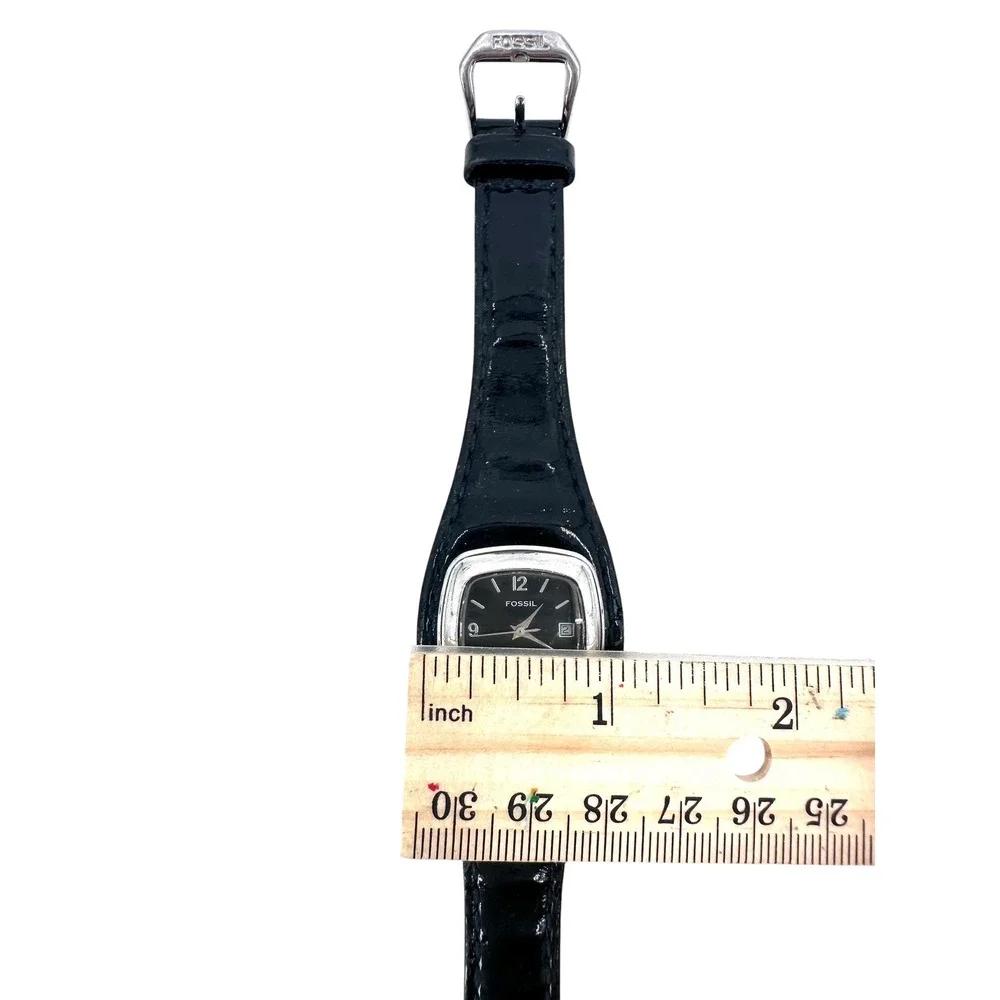 Vintage Fossil Womens Black Patent Leather Cuff Watch Date New Battery